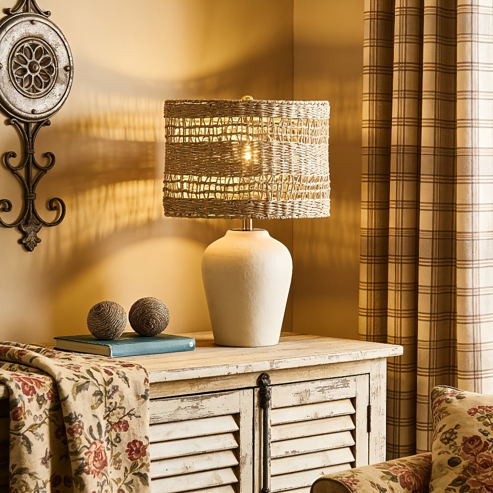 Vintage Farmhouse Lamp 21\