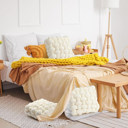 2 Pcs Knot Pillow Soft Throw Pillow Home Decoration Cushion Square Office Knotted Plush Throw Cushion for Living Room Bedroom Sofa Couch Living Room Decor, 12'' X 12''